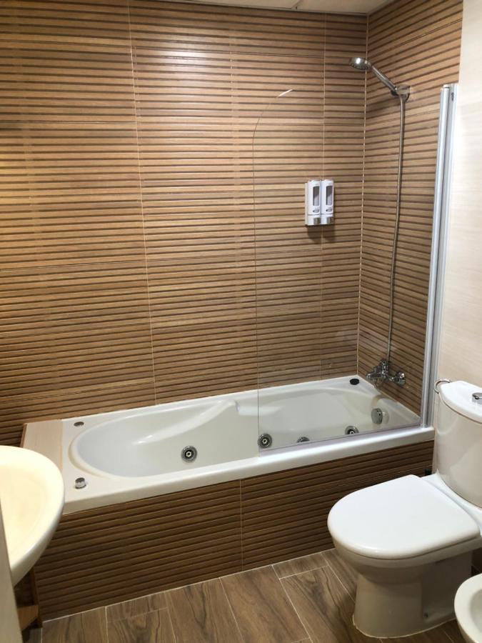 Faro12 Playa & Piscina & Parking Privado Apartment เบนัลมาเดนา ภายนอก รูปภาพ
