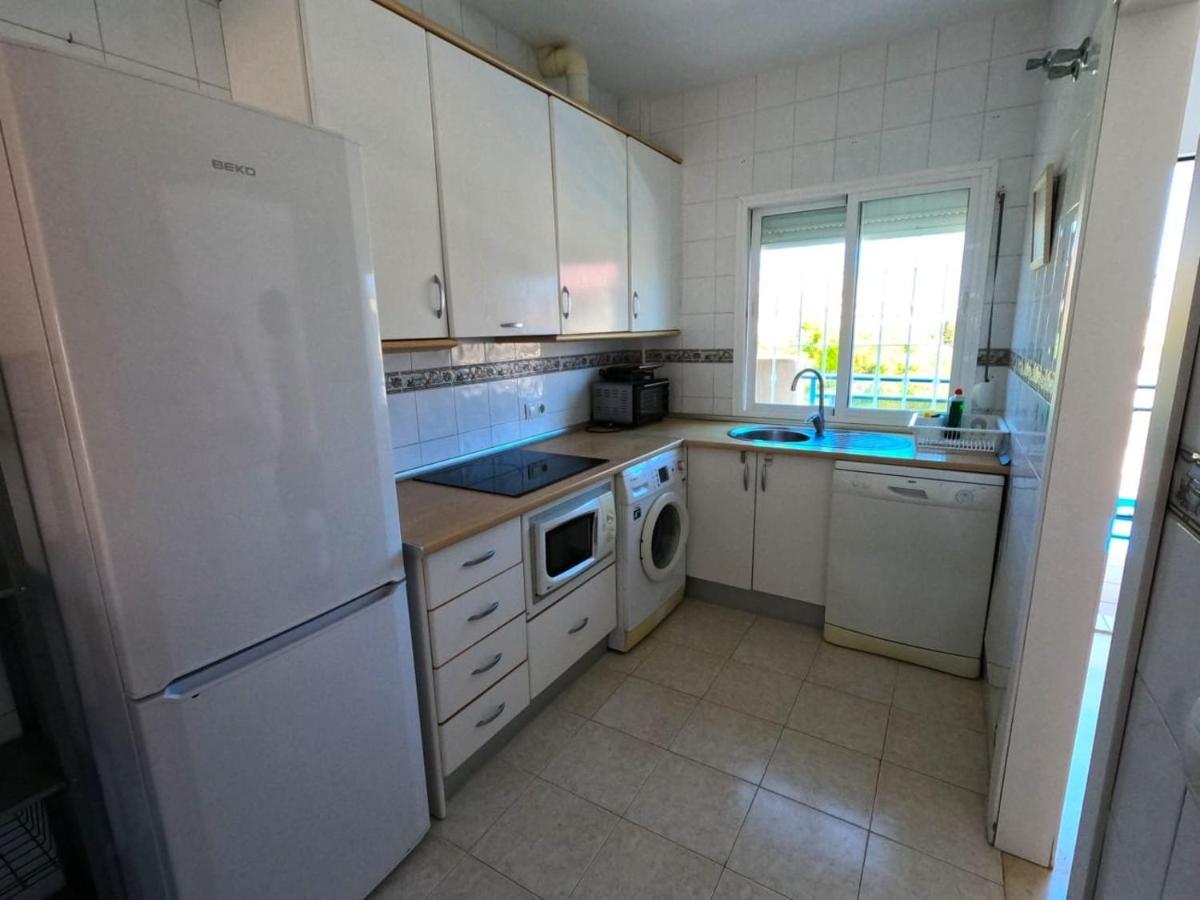 Faro12 Playa & Piscina & Parking Privado Apartment เบนัลมาเดนา ภายนอก รูปภาพ